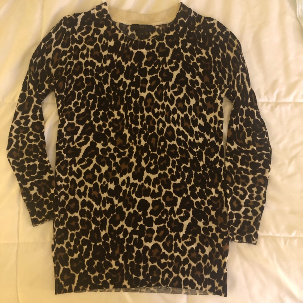 Leopard print 100% Merino wool top